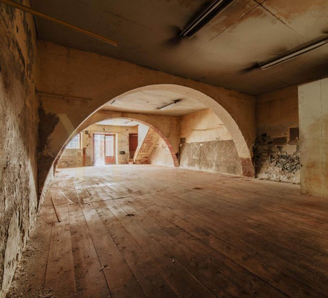 Building Located in the historic area of Funchal